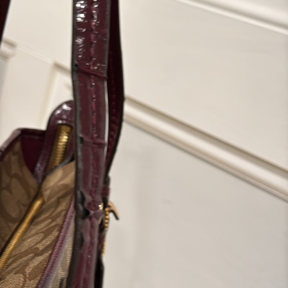 Coach Bag Large Brown Signature Leather Purple Patent Leather Trimmed Tote - Picture 15 of 17